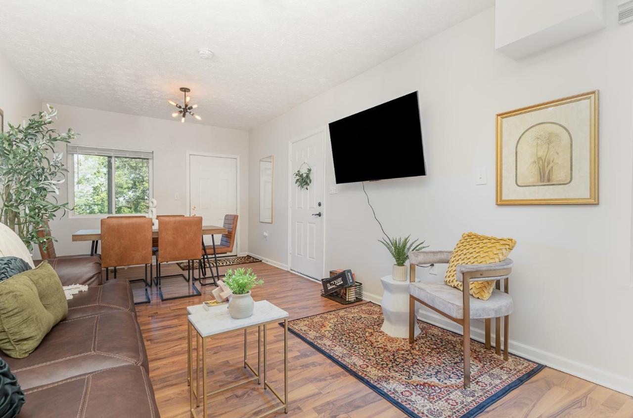 Appartamento Amazing Downtown Views - 3 Minutes To Downtown! Cincinnati Esterno foto