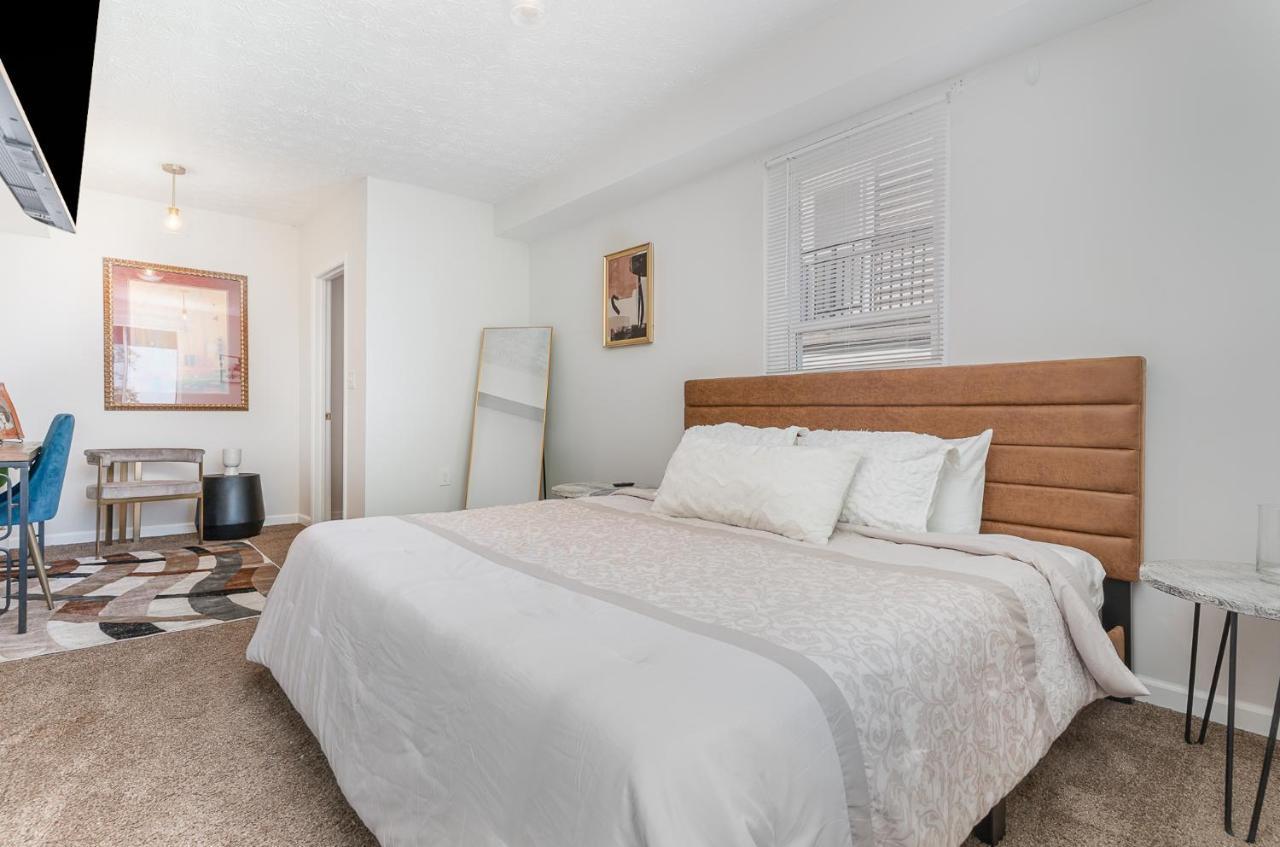 Appartamento Amazing Downtown Views - 3 Minutes To Downtown! Cincinnati Esterno foto