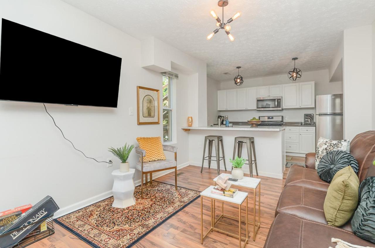 Appartamento Amazing Downtown Views - 3 Minutes To Downtown! Cincinnati Esterno foto